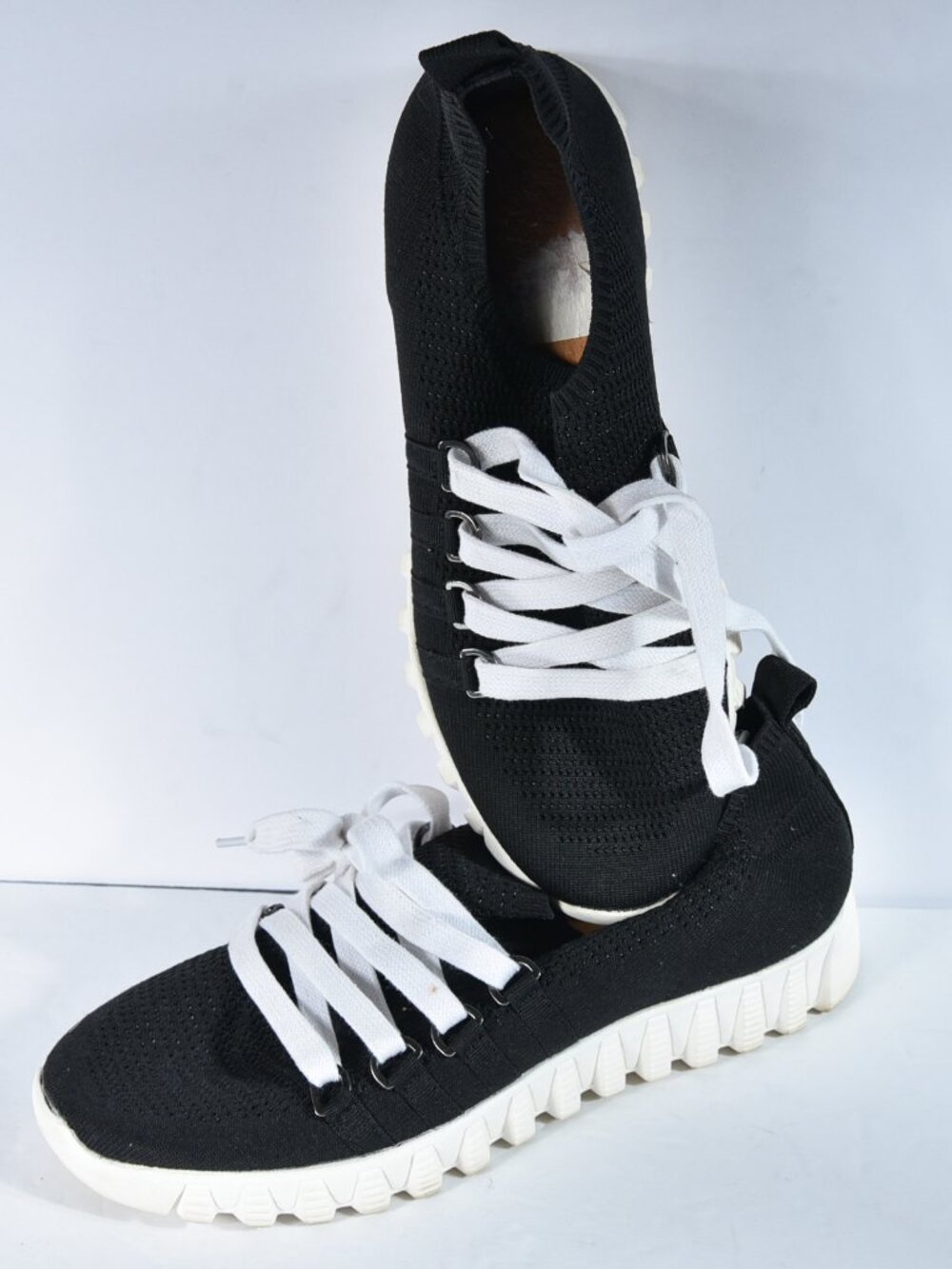 bernie mev. Black Sneakers size 39